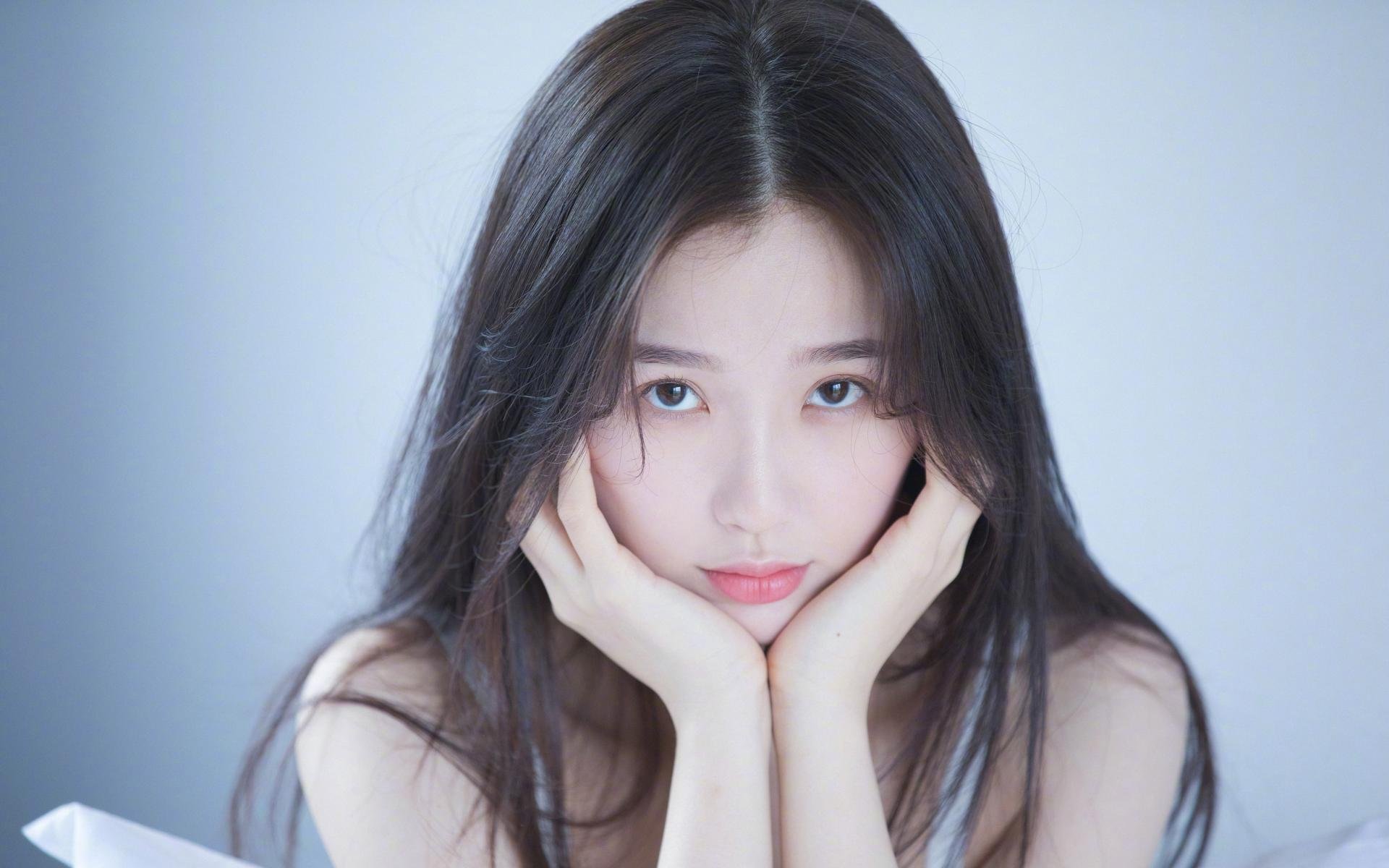 b体育在线平台-【限时投球带来的策略调整】投手与击球手如何应对时间压力？，投球后击掌算犯规么